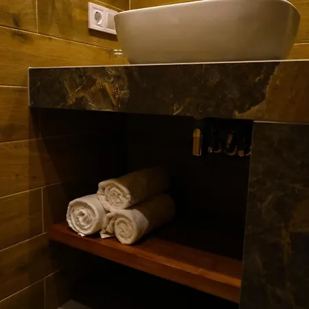 карпатія Hotel Mukacheve